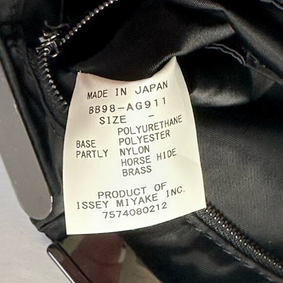 Issey Miyake Bao Bao Distortion Clutch Bag in Platinum Mix - Picture 8 of 11